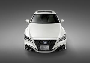 Toyota Crown Concept 2017 года